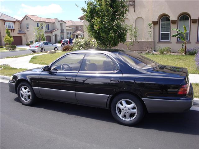 Lexus ES 300 1993 photo 1