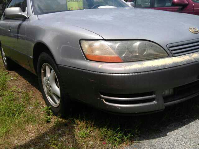 Lexus ES 300 1995 photo 3