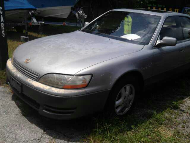 Lexus ES 300 1995 photo 4