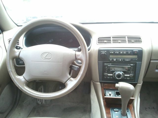 Lexus ES 300 1995 photo 3