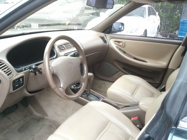 Lexus ES 300 1995 photo 8