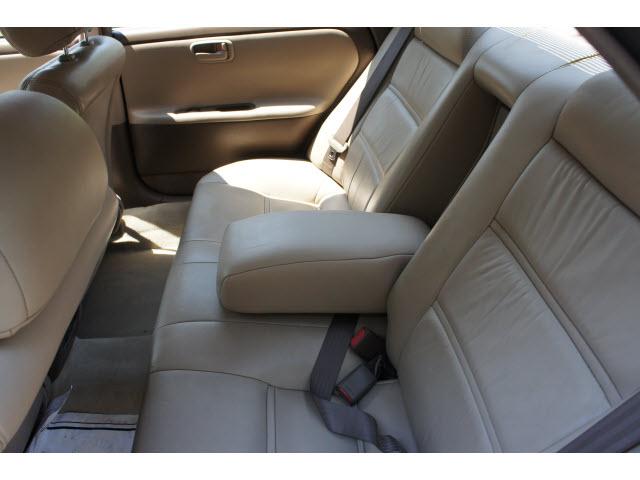 Lexus ES 300 1996 photo 5