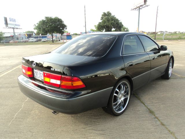 Lexus ES 300 1997 photo 0