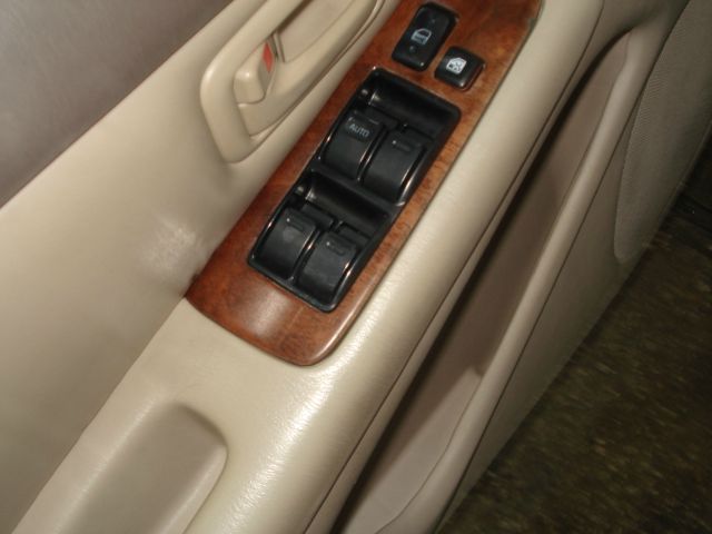 Lexus ES 300 1997 photo 25