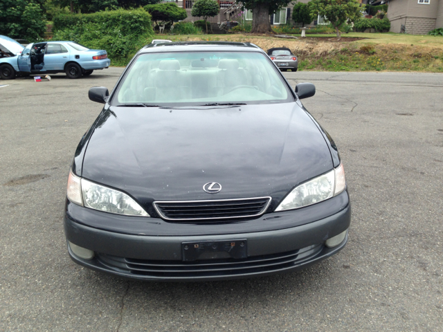 Lexus ES 300 1997 photo 2