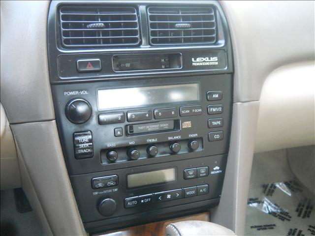 Lexus ES 300 1997 photo 3