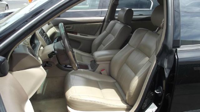 Lexus ES 300 1997 photo 2