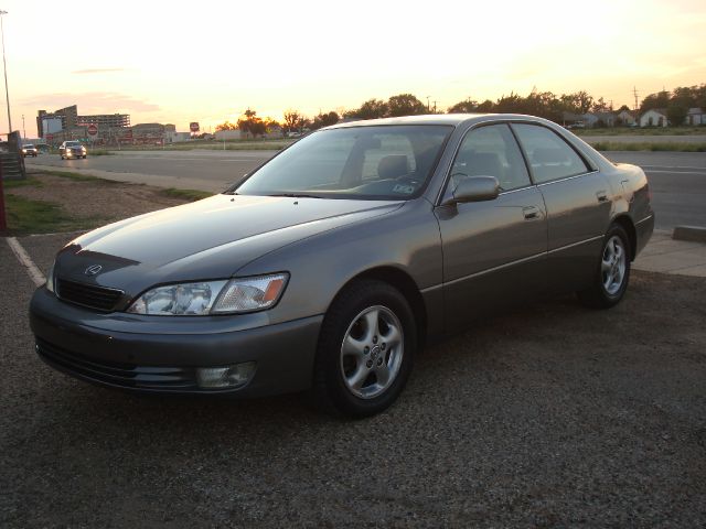 Lexus ES 300 1998 photo 3