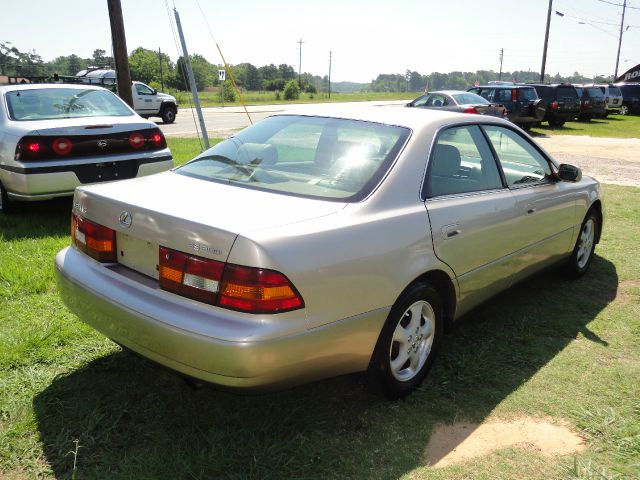 Lexus ES 300 1998 photo 2