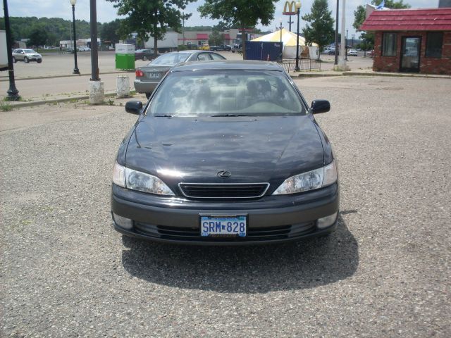 Lexus ES 300 1999 photo 4