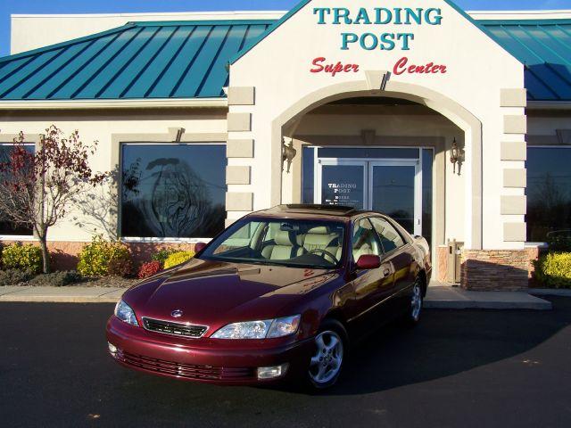 Lexus ES 300 Base Sedan