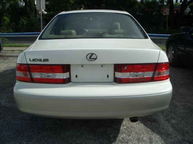 Lexus ES 300 2000 photo 1