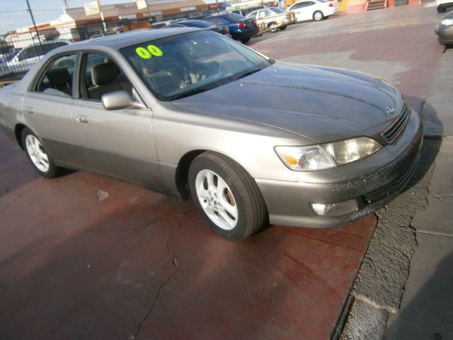 Lexus ES 300 2000 photo 3