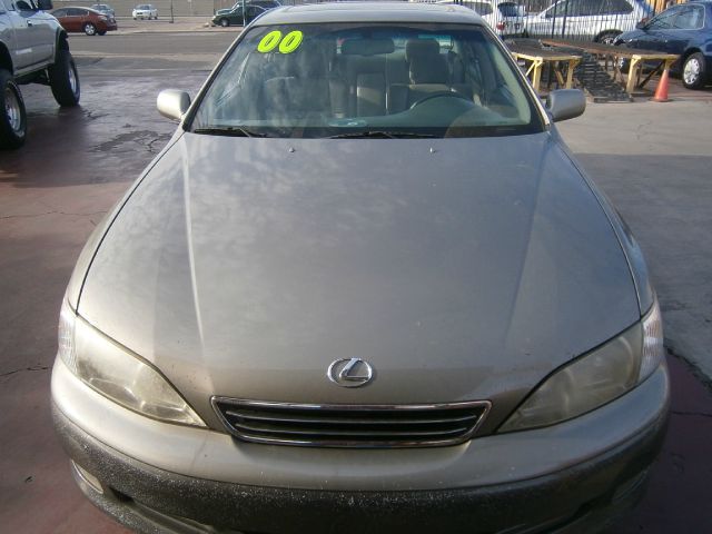 Lexus ES 300 2000 photo 4