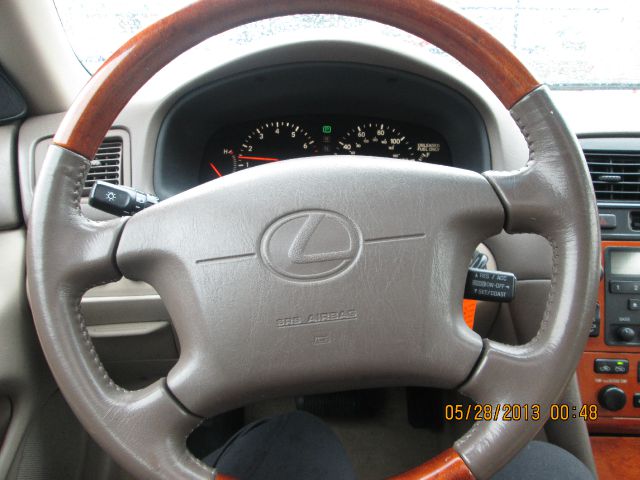 Lexus ES 300 Base Sedan