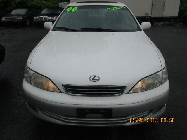 Lexus ES 300 2000 photo 4