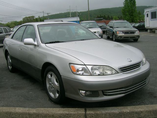 Lexus ES 300 2000 photo 3