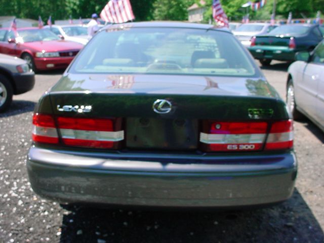 Lexus ES 300 2000 photo 3