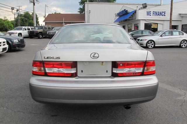 Lexus ES 300 2000 photo 1