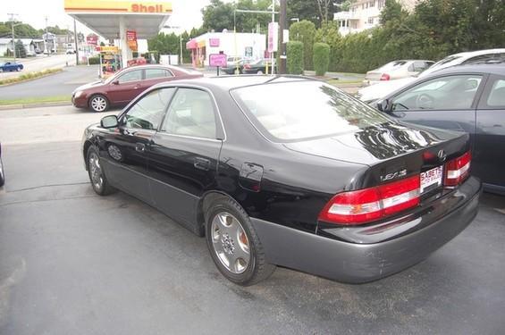 Lexus ES 300 2001 photo 2