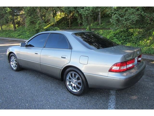 Lexus ES 300 2001 photo 3