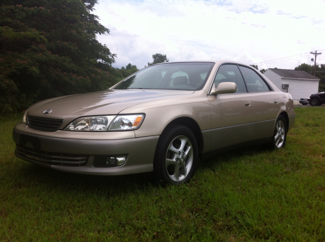 Lexus ES 300 2001 photo 4