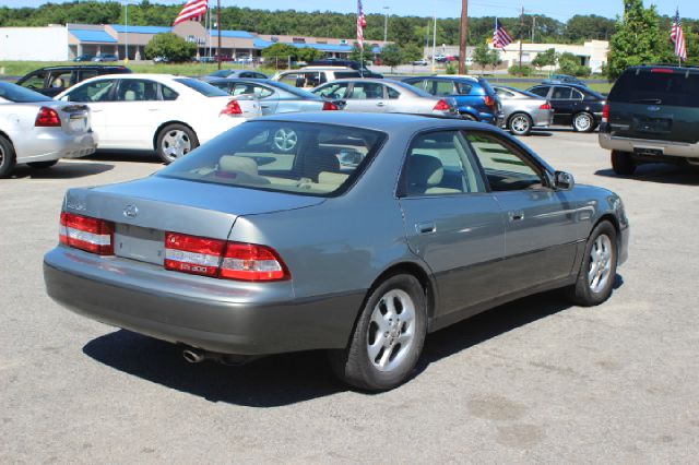 Lexus ES 300 2001 photo 1