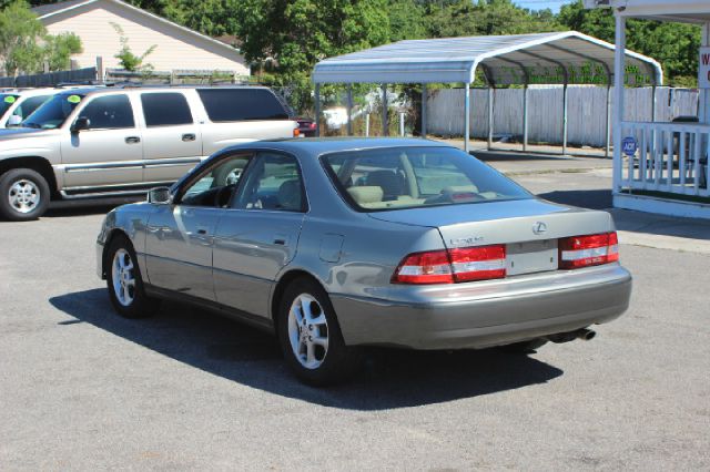 Lexus ES 300 2001 photo 2