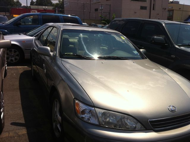 Lexus ES 300 2001 photo 1