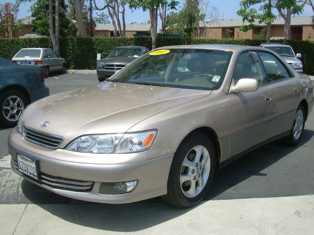 Lexus ES 300 2001 photo 3