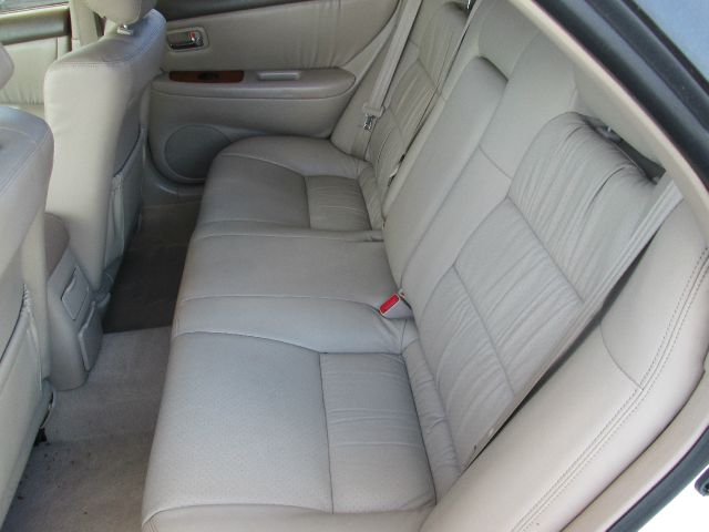 Lexus ES 300 2001 photo 4