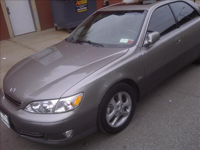 Lexus ES 300 2001 photo 2