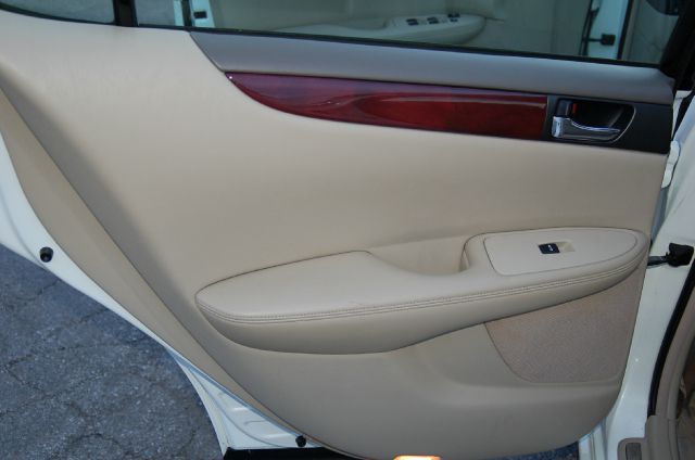 Lexus ES 300 2002 photo 15