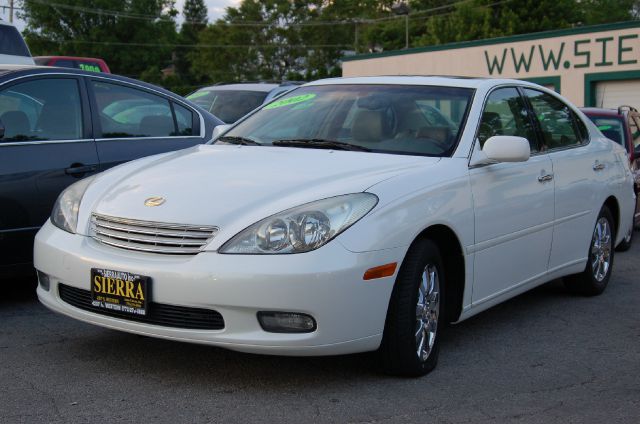 Lexus ES 300 2002 photo 17