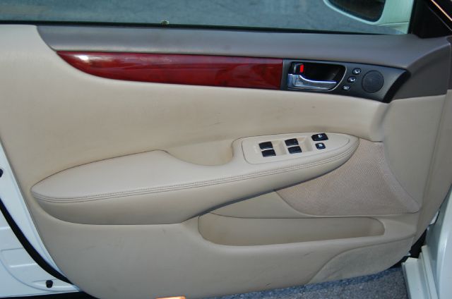 Lexus ES 300 2002 photo 5