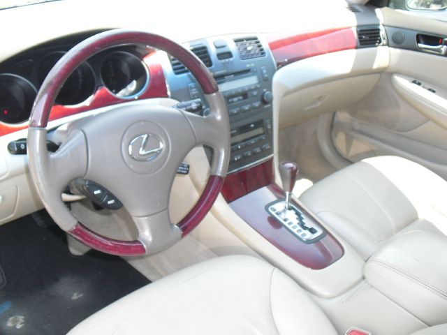 Lexus ES 300 2002 photo 2