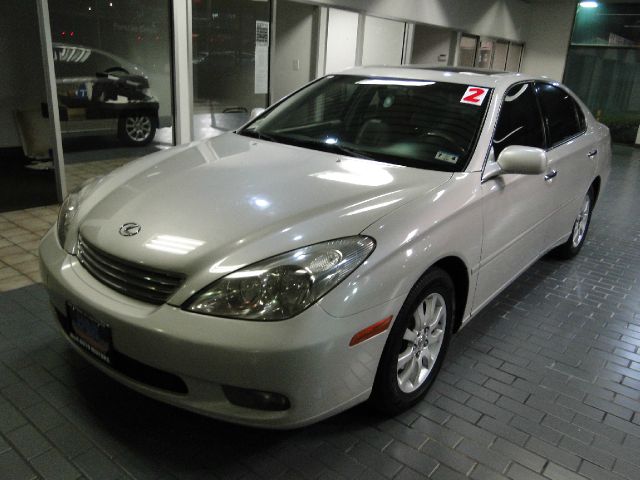 Lexus ES 300 2002 photo 2