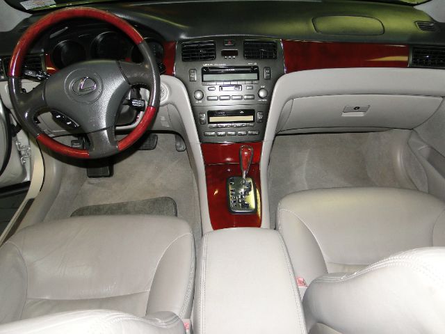 Lexus ES 300 2002 photo 3