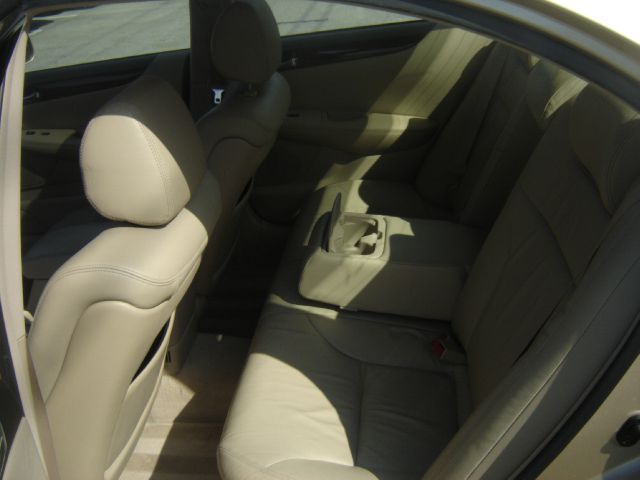 Lexus ES 300 2002 photo 2