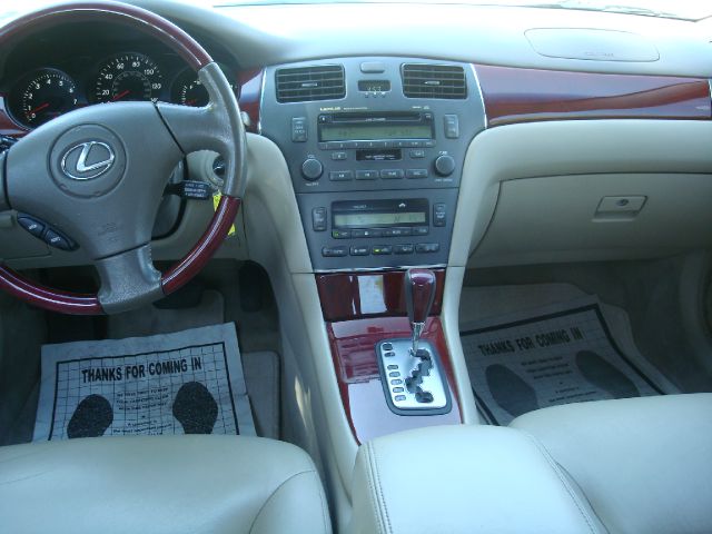 Lexus ES 300 2002 photo 9