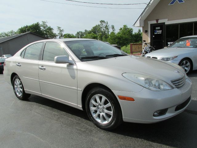 Lexus ES 300 2002 photo 2