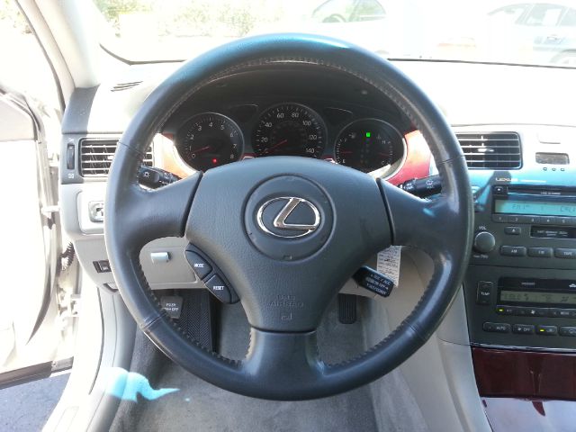 Lexus ES 300 2002 photo 13