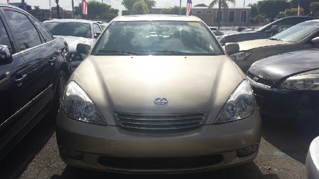 Lexus ES 300 2002 photo 2