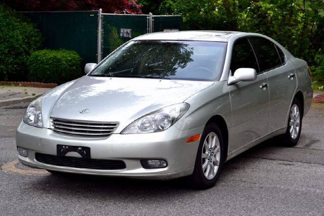 Lexus ES 300 2002 photo 11