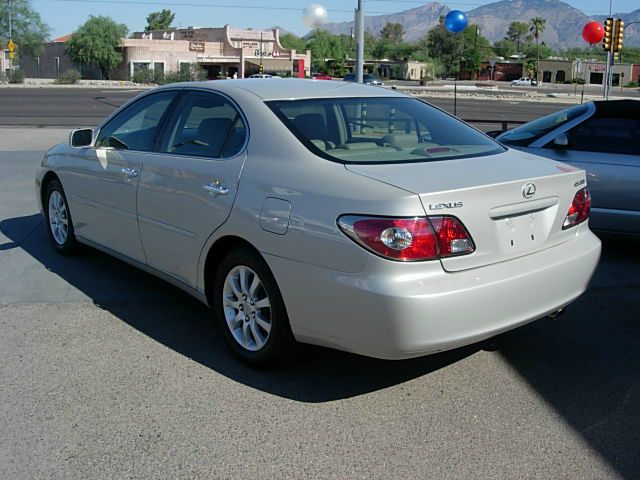 Lexus ES 300 2002 photo 2