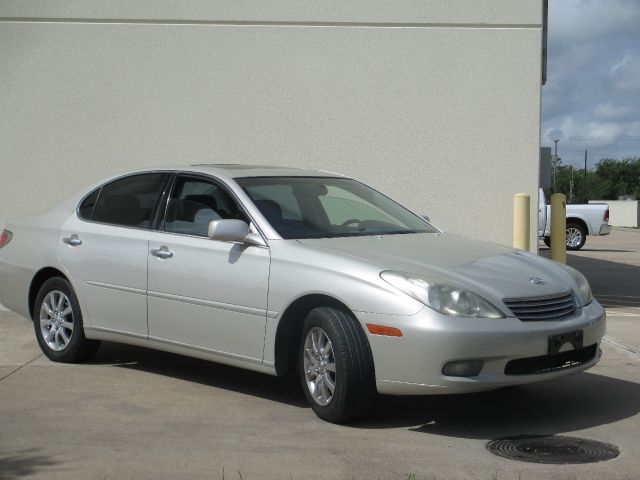 Lexus ES 300 2002 photo 2