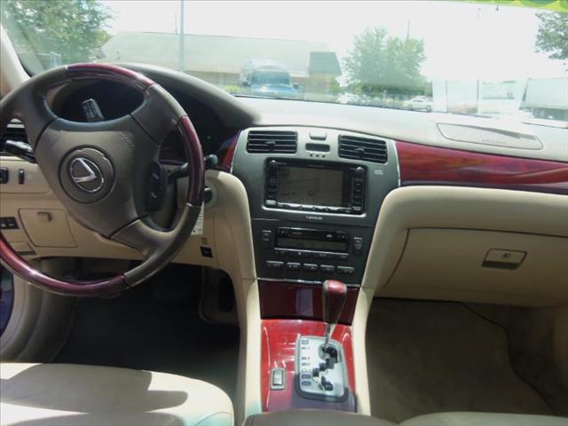 Lexus ES 300 2002 photo 16