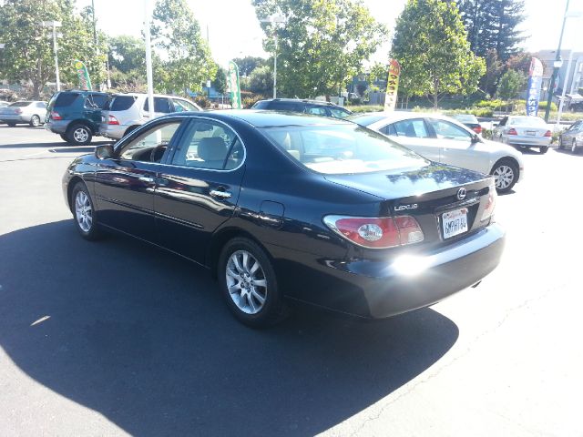 Lexus ES 300 2002 photo 3