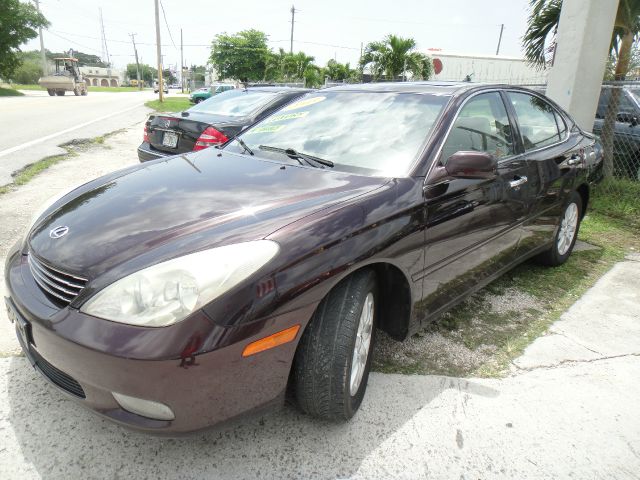 Lexus ES 300 2003 photo 2