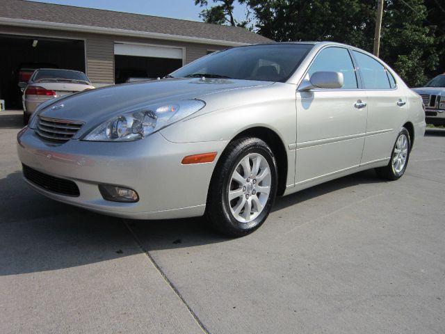 Lexus ES 300 2003 photo 13